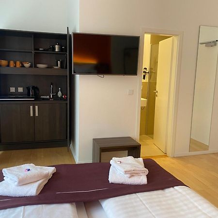 Sevendays Hotel Karlsruhe Ngoại thất bức ảnh