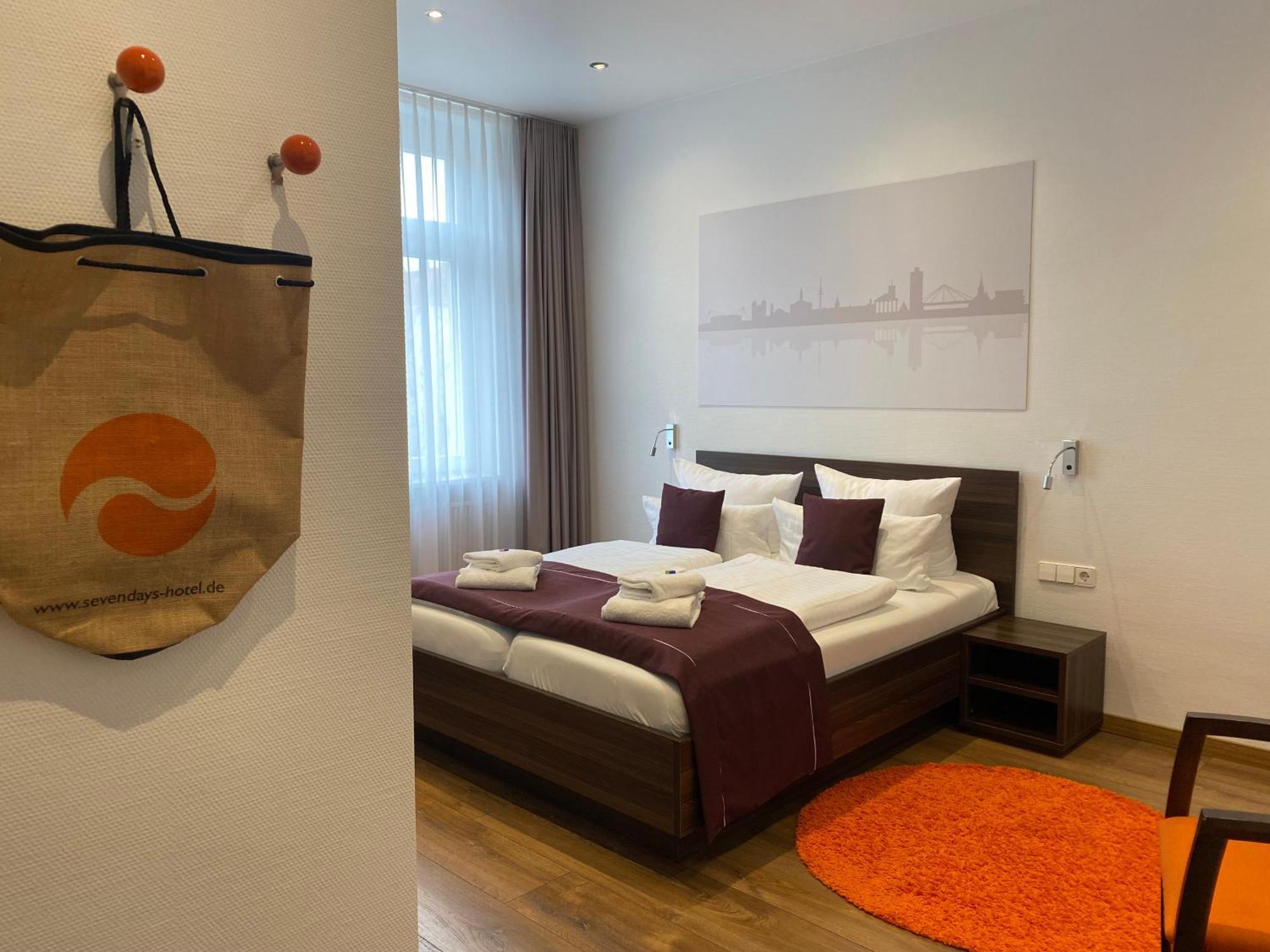 Sevendays Hotel Karlsruhe Ngoại thất bức ảnh